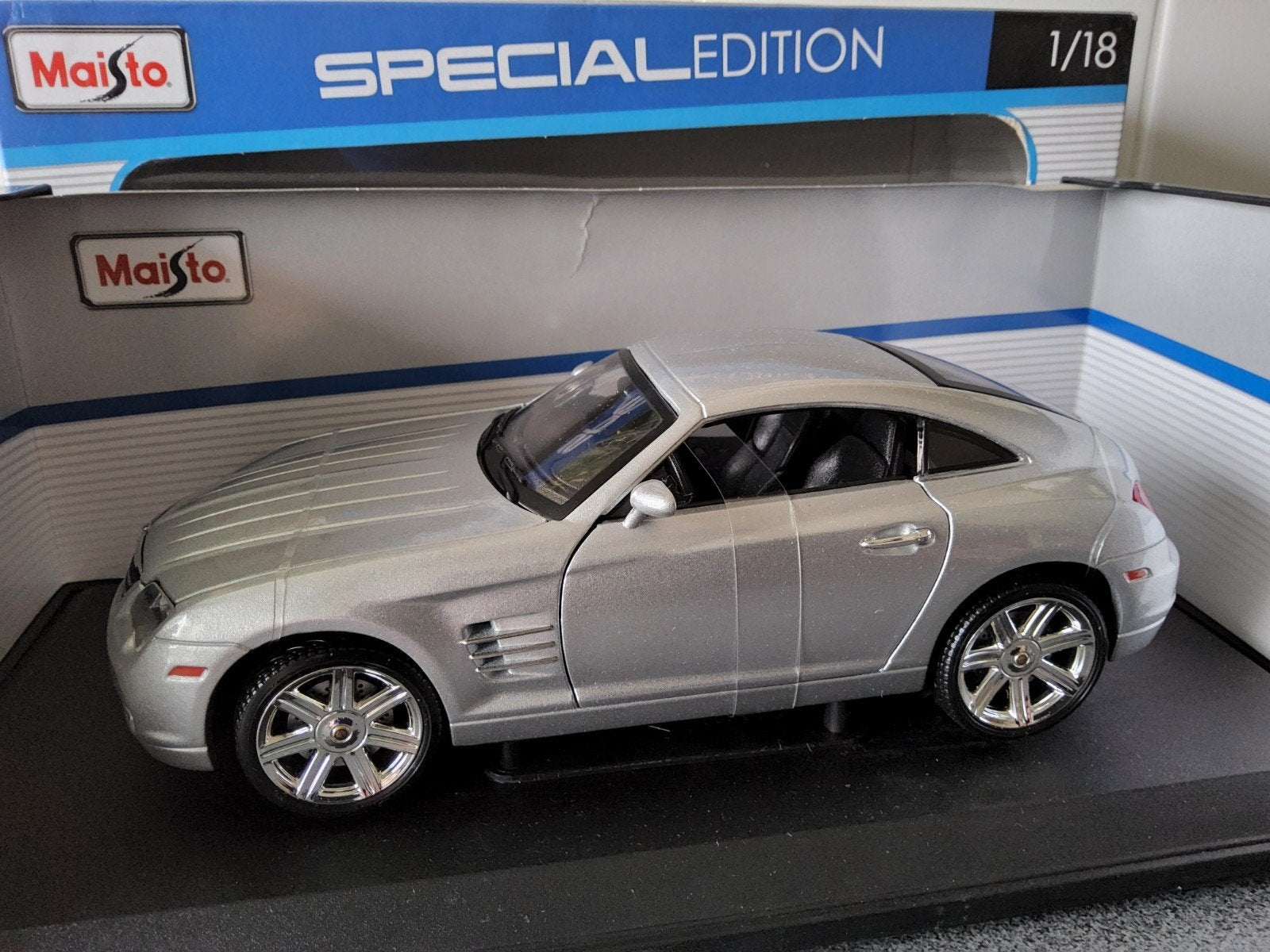 Chrysler Crossfire., Ophalen of Verzenden, Maisto