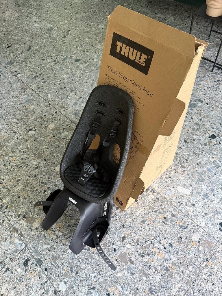 Thule Yepp Maxi - siège de vélo - arrière noir, Vélos & Vélomoteurs, Accessoires vélo | Sièges de vélo, Utilisé, Siège arrière