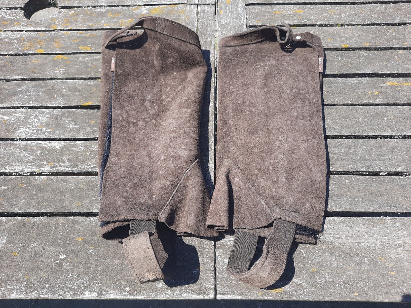 Kinderchaps size 10 (30cm achterkant) bruine dein leer, Kinderen, Fouganza, Zo goed als nieuw, Bruin