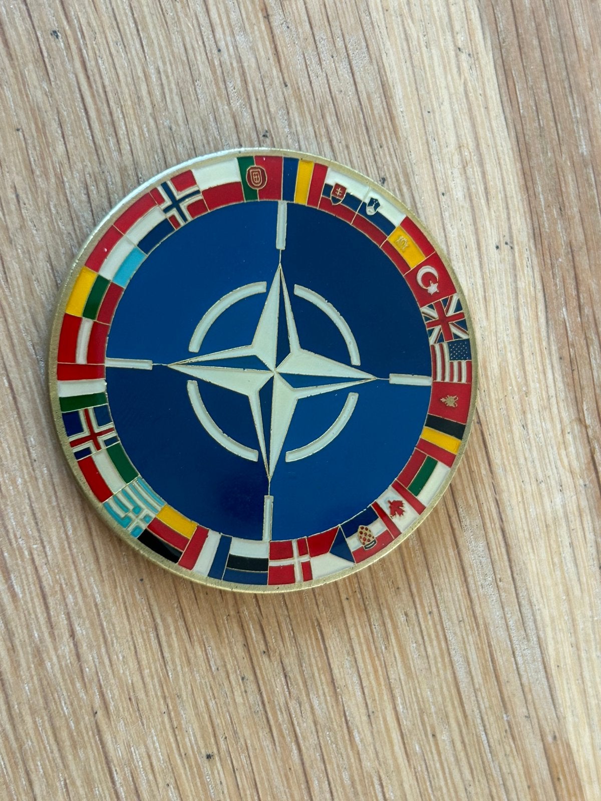 Challenge Coin Nato, Ophalen of Verzenden, Overige materialen