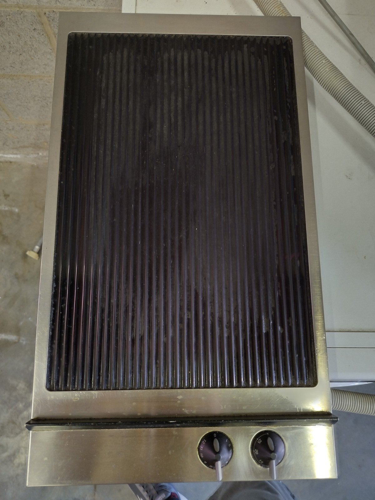 Plaque de gril intégrée Zanussi dcg310x, Electroménager, Enlèvement, Utilisé