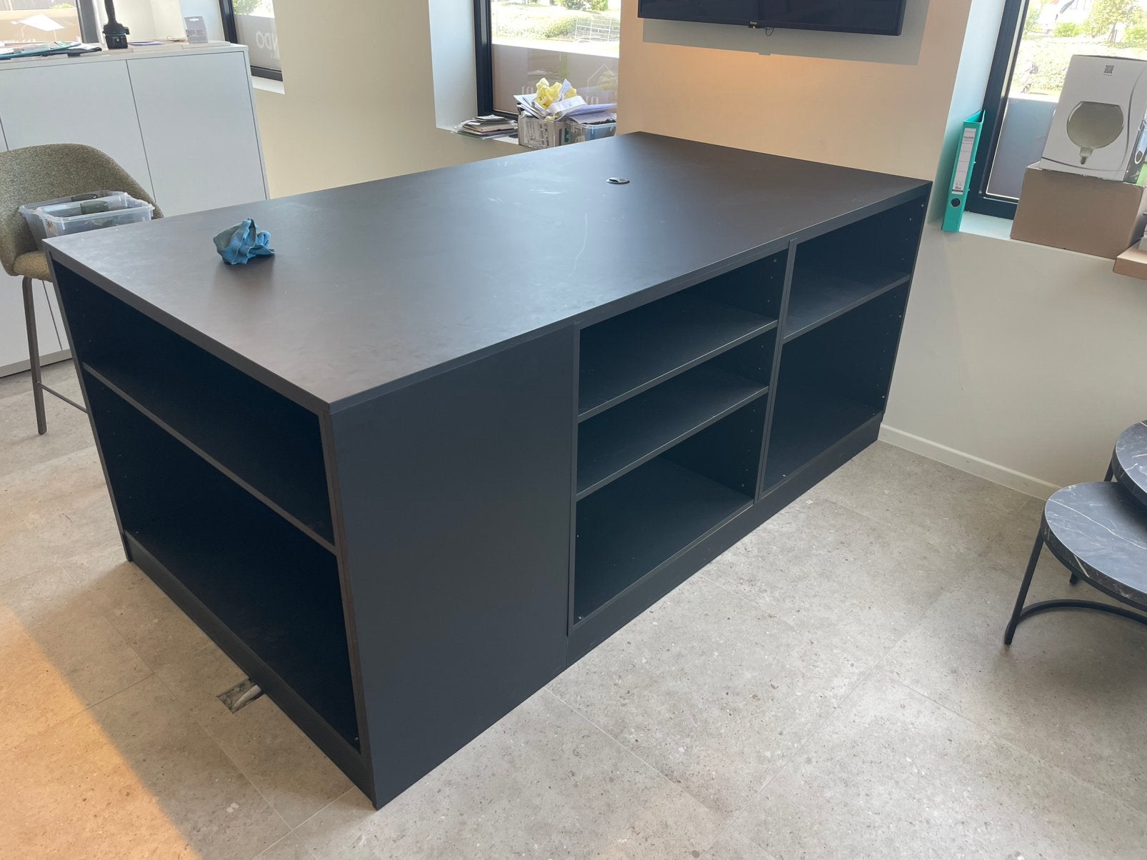 zwarte kast, Huis en Inrichting, Kasten |Televisiemeubels, Ophalen, Gebruikt, 100 tot 150 cm, 75 cm of meer