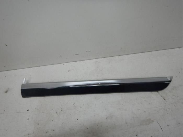 VW Passat B8 Chrome Deurlijst, Auto-onderdelen, Ophalen of Verzenden, Gebruikt