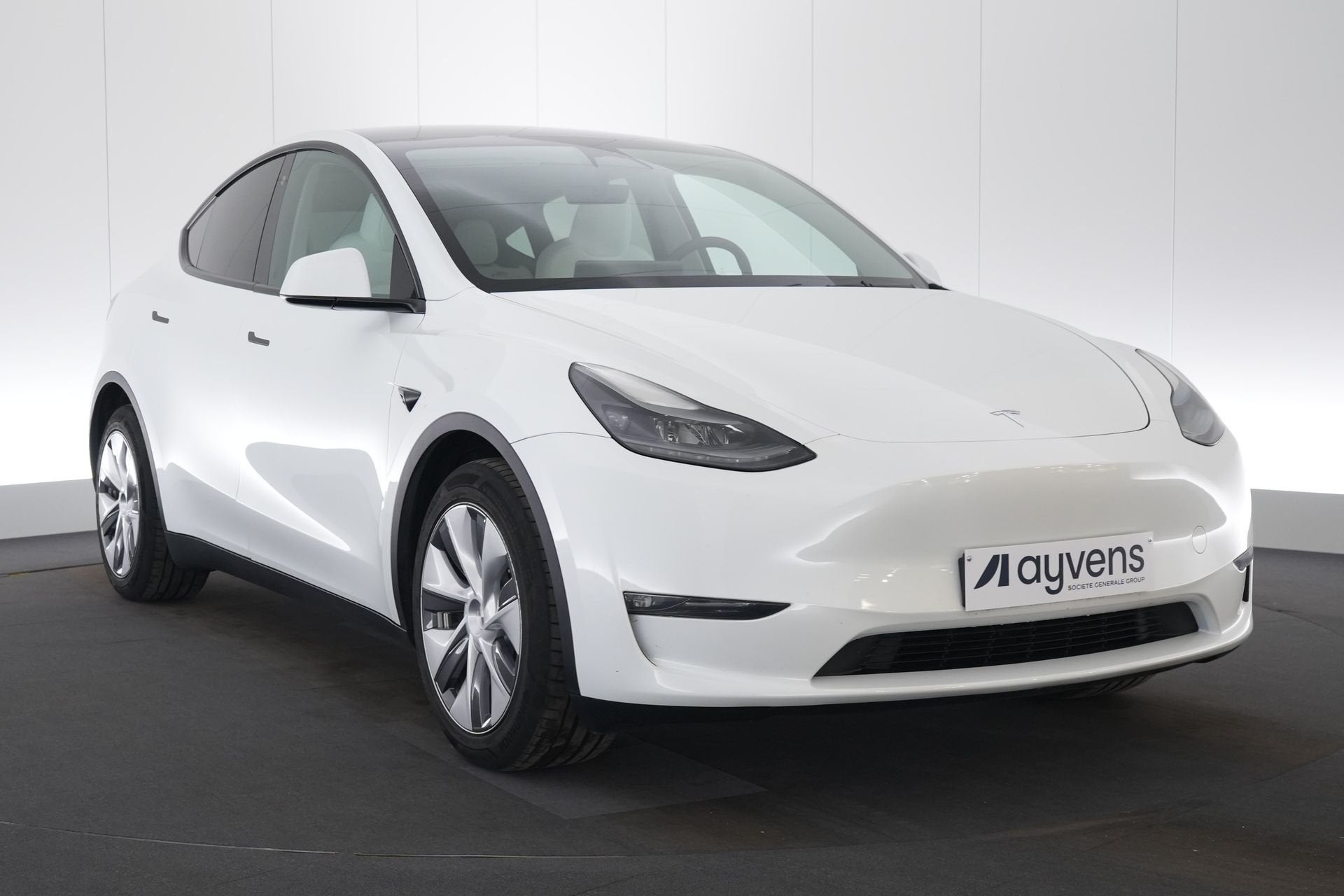 (2DMA467) TESLA MODEL Y, Auto's, Wit, Leder, 5 zetels, SUV of Terreinwagen