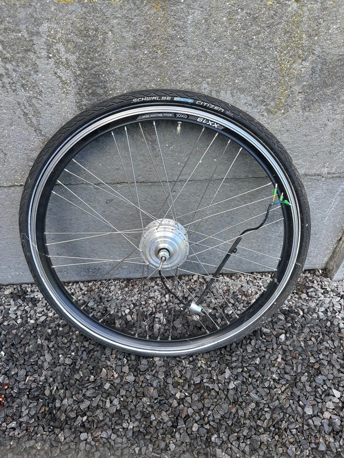 Voorwiel fiets met motor, Vélos & Vélomoteurs, Vélos Pièces, Enlèvement ou Envoi, Comme neuf, Moteur