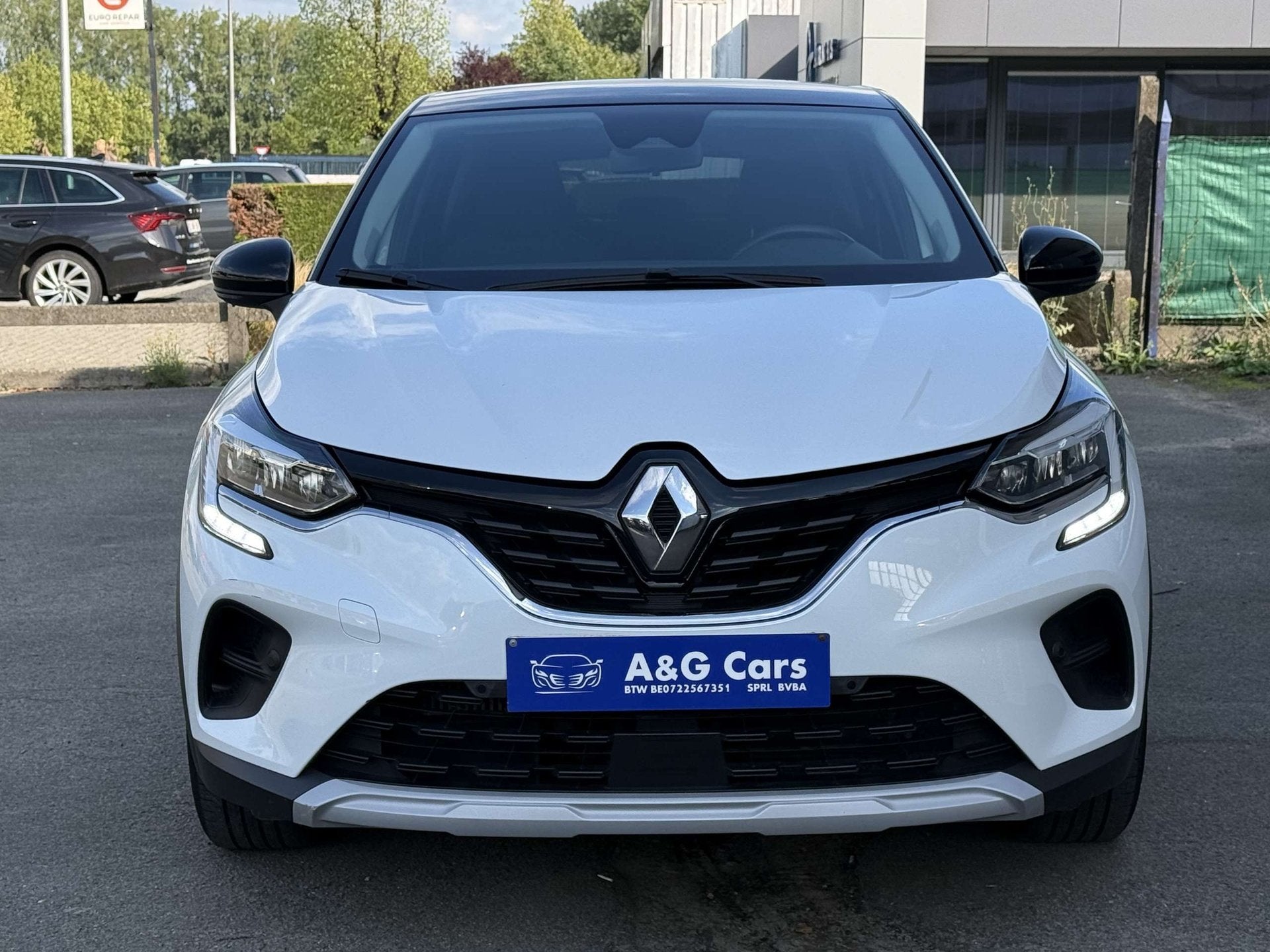Renault Captur Captur 1.0 TCe Limited GPF Garantie 12 Maande, 121 g/km, Achat, https://public.car-pass.be/vhr/eab6cc1e-22d8-43b2-8c70-ea51a89d148b
