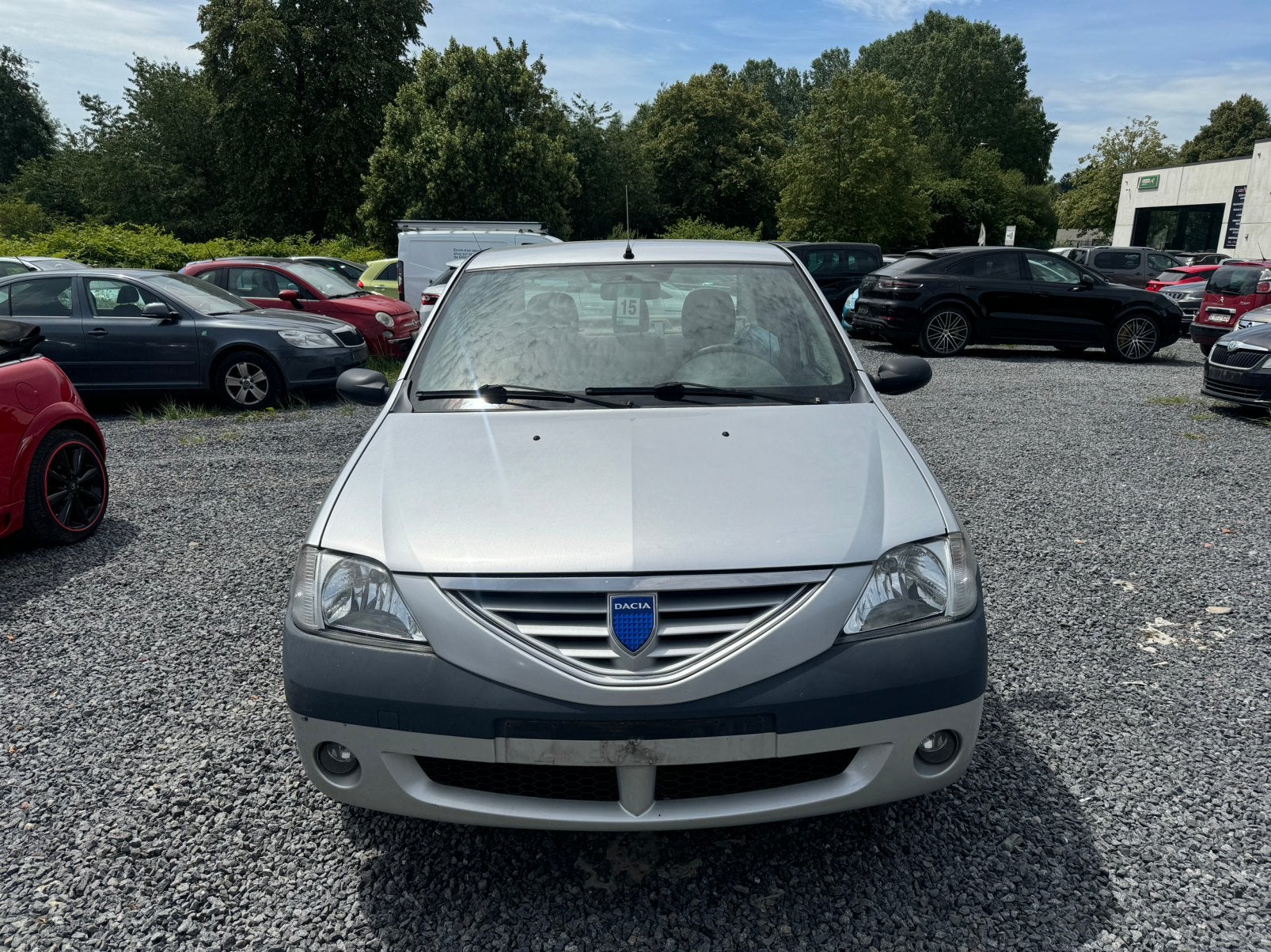 DACIA LOGAN, Autos, Dacia, Argent ou Gris, Achat, USB, Entreprise