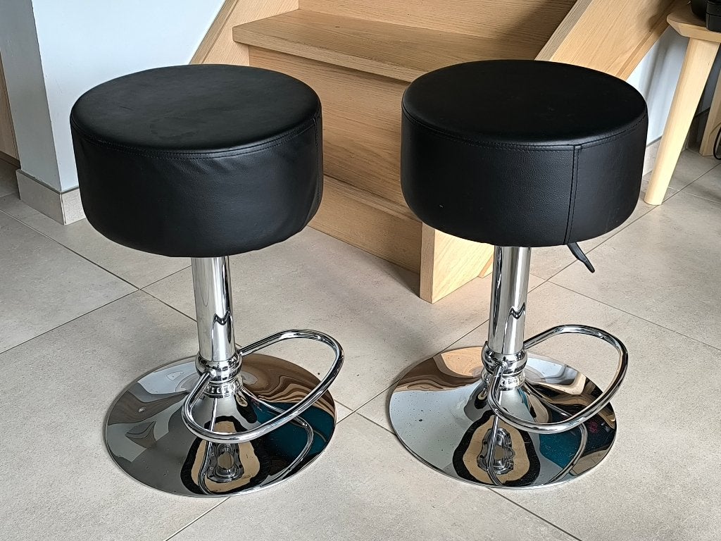 2 x chaise de bar/tabouret de bar réglable en hauteur, 2 tabourets, Enlèvement, Utilisé, Cuir
