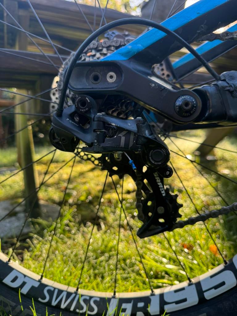 Sram x01 7 speed derrailleur