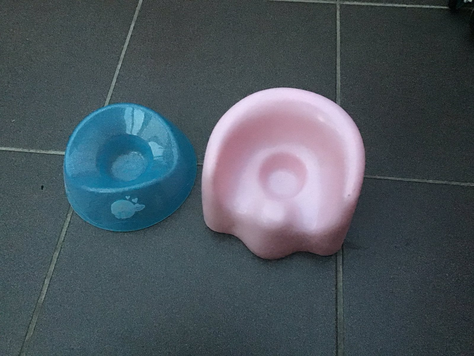 Plaspotjes voor poppen, Verzenden, Zo goed als nieuw