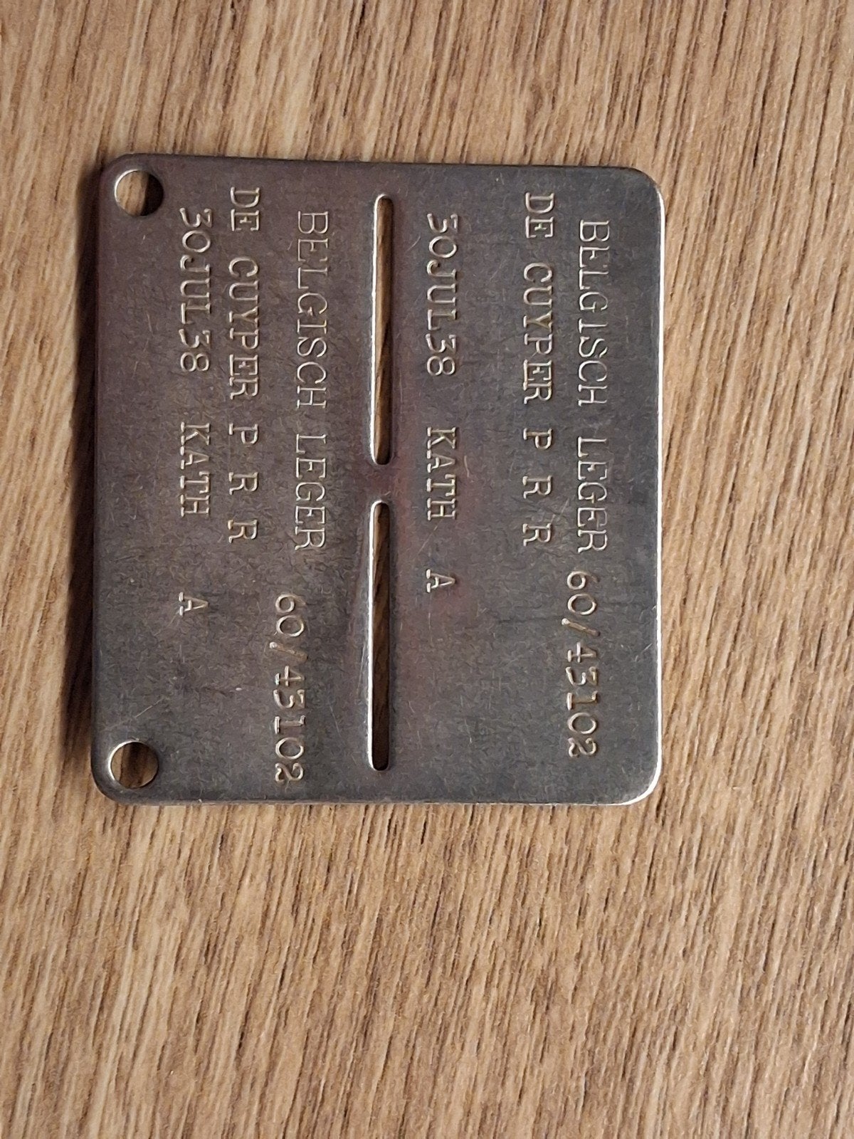 Naamplaatje Belgisch leger, Verzenden