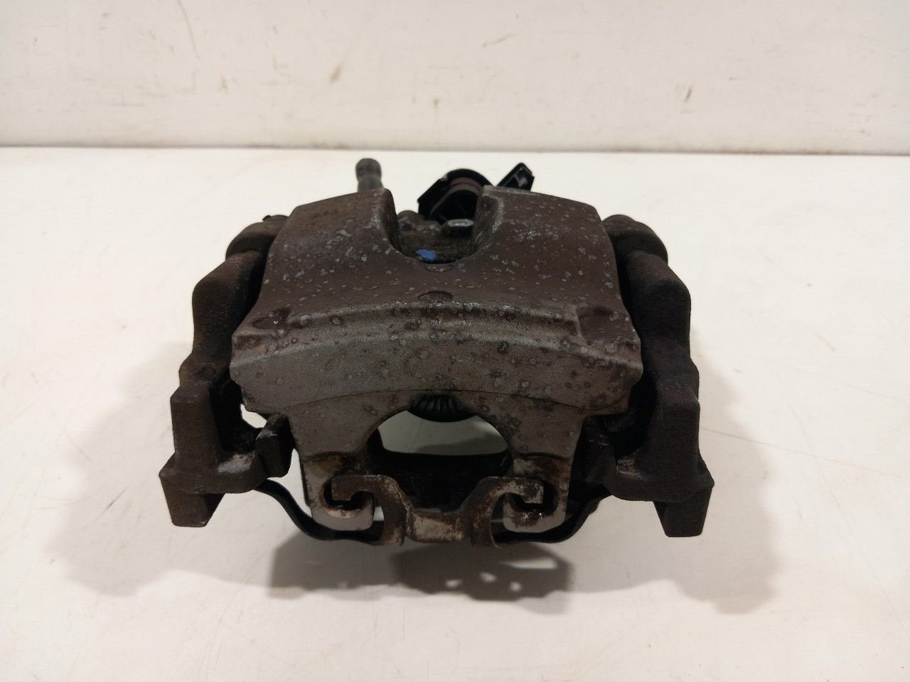 Remklauw rechts achter Mercedes-Benz C-Klasse, Onderdelen@venauto.nl, Van der Ven Autorecycling B.V., Ettenseweg 76, 4706 PB Roosendaal, The Netherlands