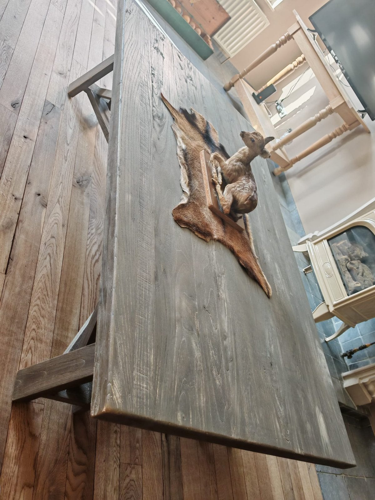 Prachtige vergrijsde salontafel, Ophalen