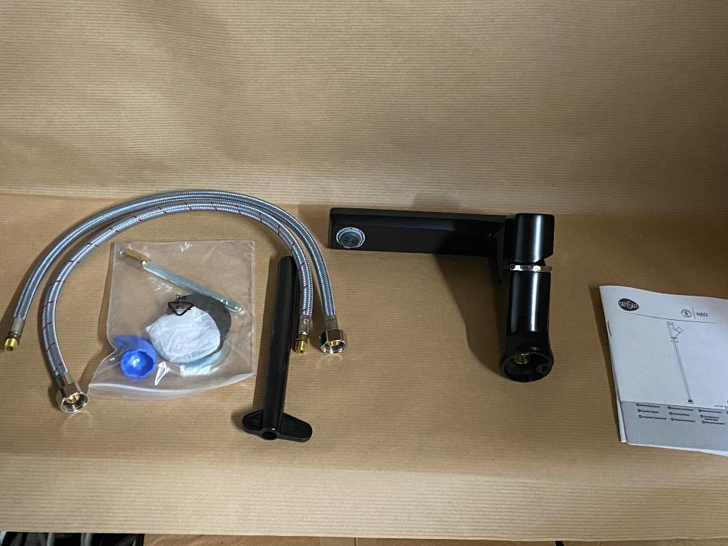 Robinet pour lavabo, noir mat.Différents types neufs en boît, Enlèvement ou Envoi, Neuf