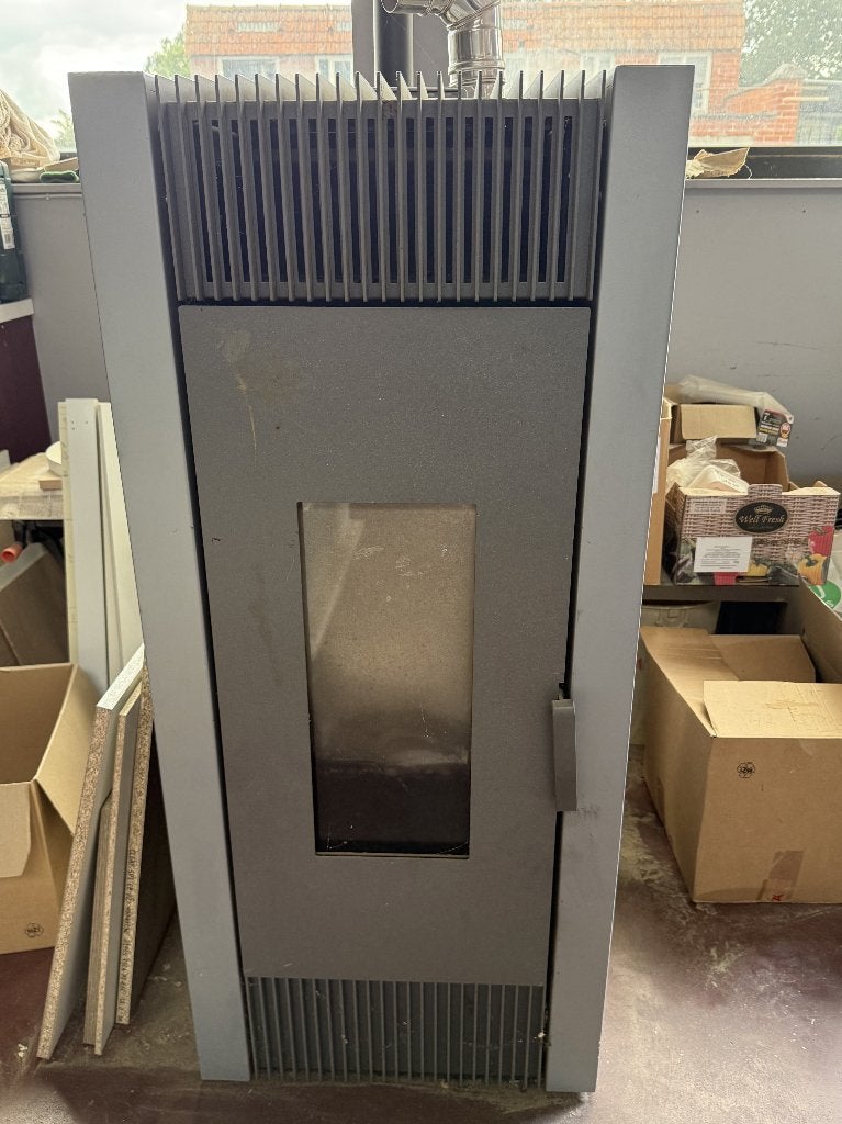 Pelletkachel 13KW - Model ES16CG, Ophalen, Gebruikt, Overige brandstoffen, Pelletkachel