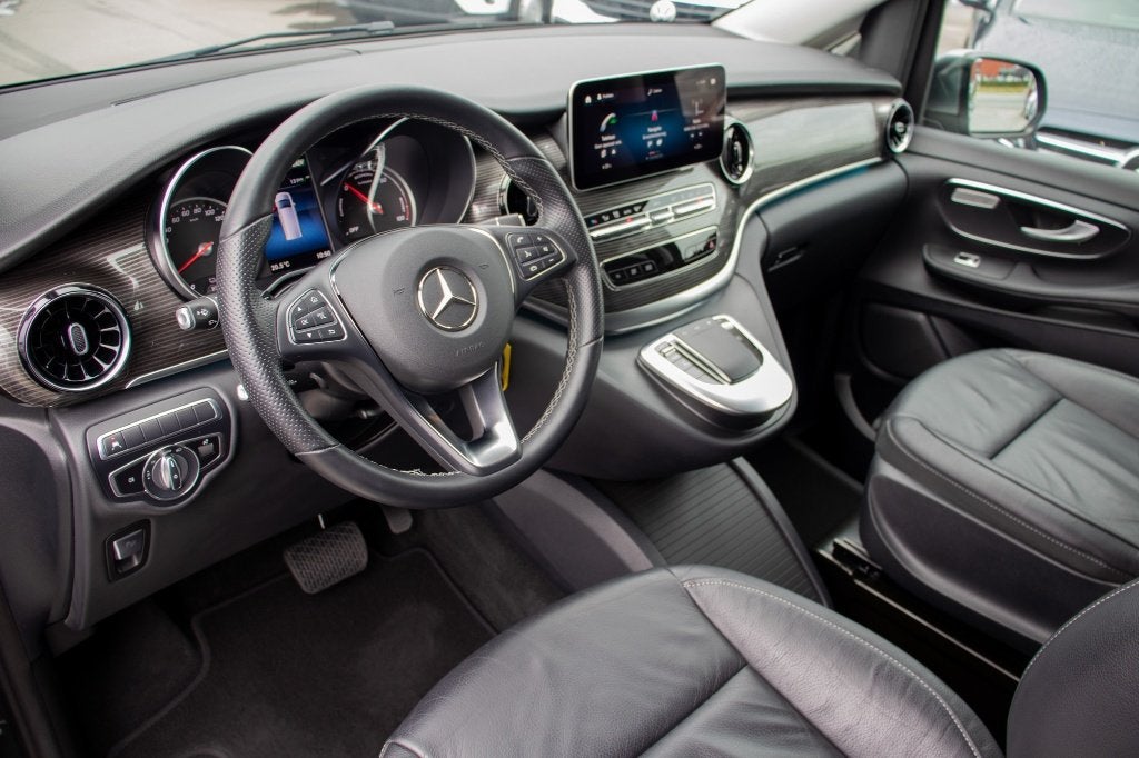 Mercedes-Benz EQV 300 Avantgarde 90 kWh L2 Long 6 places, Cuir, Argent ou Gris, Achat, Entreprise