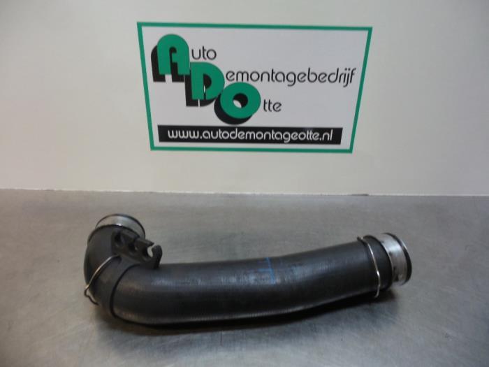 Tuyau intercooler d'un Volkswagen Caddy (Caddy 04-), Volkswagen, -, 3 mois de garantie, Utilisé