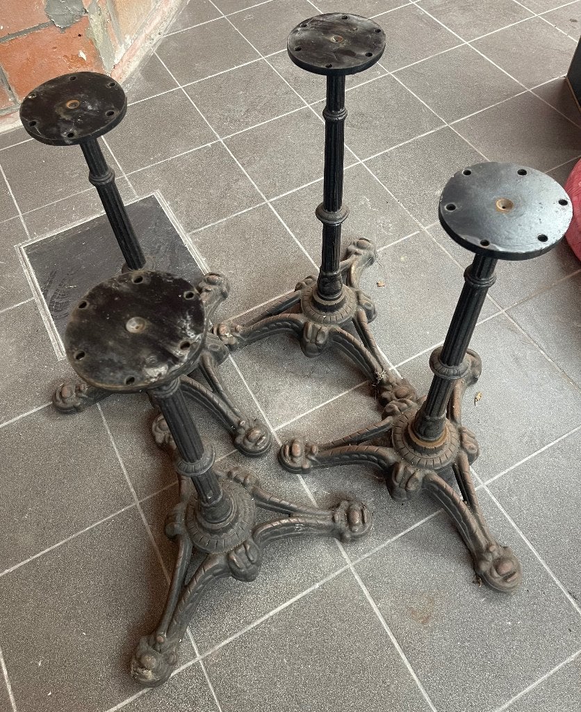 Pied de table en fonte, Maison & Meubles, Enlèvement, Comme neuf, Métal