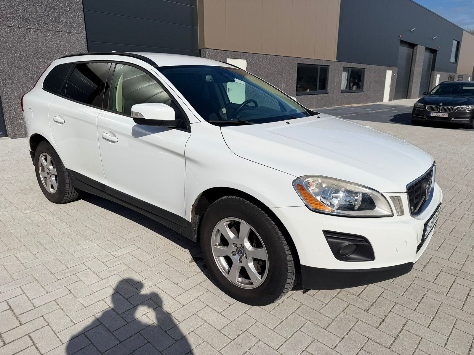 Volvo XC60 - 2.4d - AWD - eerste eigenaar - zeer proper!, Autos, Achat, Rétroviseurs extérieur chauffants, Entreprise, Boîte manuelle