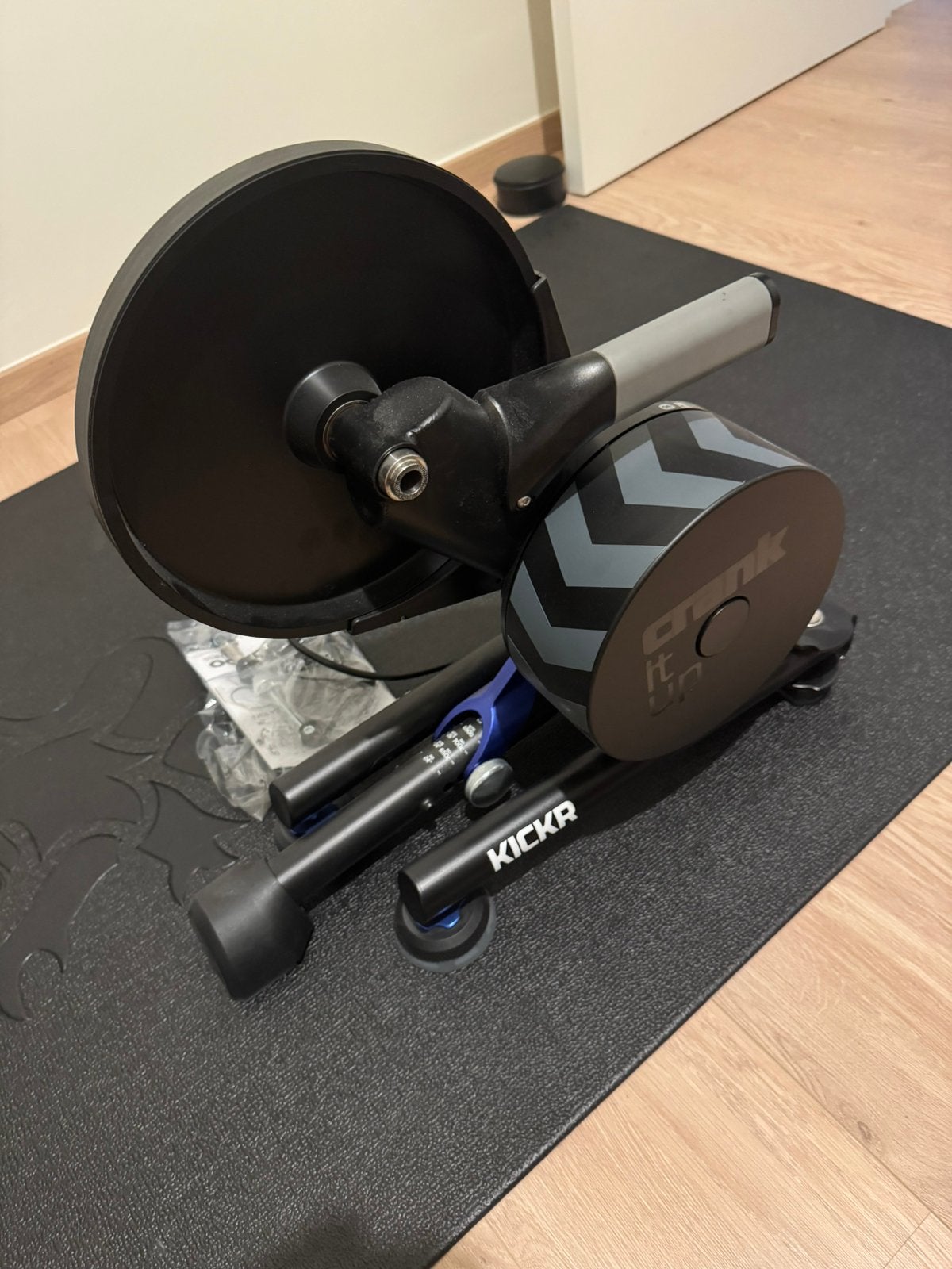 Wahoo Kickr V5, Ophalen, Zo goed als nieuw