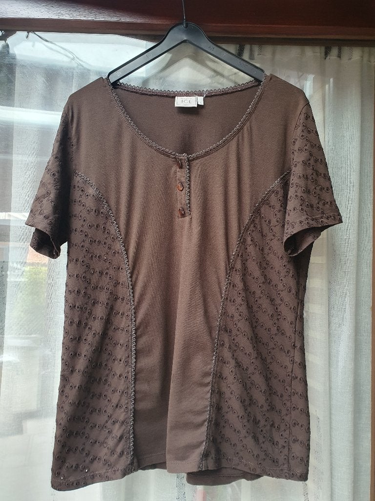 Donker bruine blouse van Green Ice maat L, Kleding | Dames, Blouses en Tunieken, Gedragen, Maat 42/44 (L), Bruin, Ophalen of Verzenden