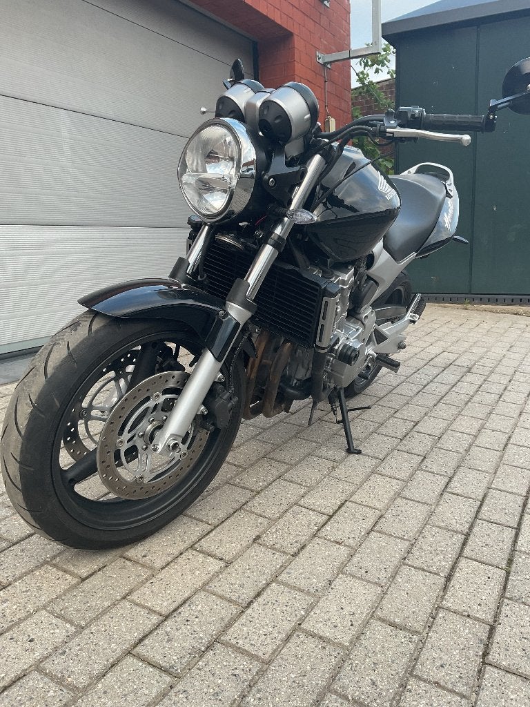 Honda 600 Hornet gekeurd en 25 KW ingeschreven, Motoren, Sportuitlaat, Occasion, 4 cilinders, Particulier