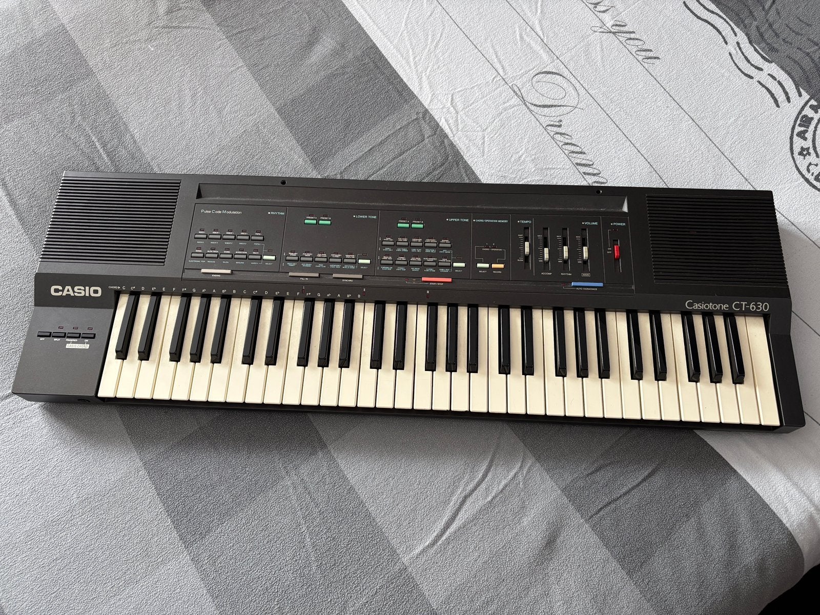 Keyboard Casio  ct630, Muziek en Instrumenten, Keyboards, Ophalen, Zo goed als nieuw, Casio