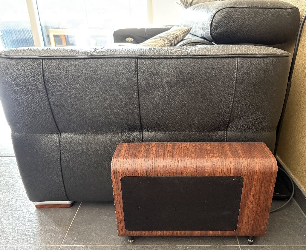 Q Accoustics 3060 S Subwoofer, Subwoofer, Ophalen of Verzenden, Zo goed als nieuw, Geschikt voor surround/home cinema