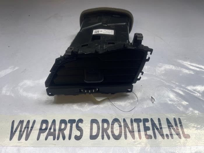 Grille aération tableau de bord d'un Volkswagen T-Roc, Volkswagen, -, 3 mois de garantie, Utilisé