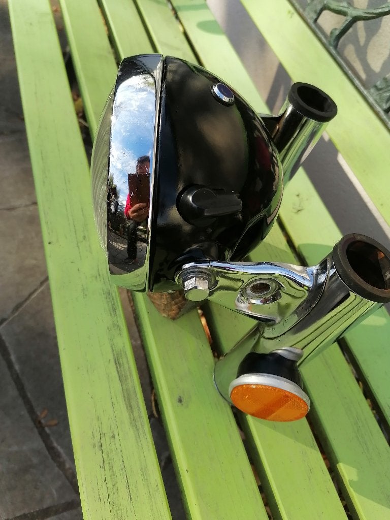 AV très beau phare HONDA CB 125, Enlèvement ou Envoi, Utilisé