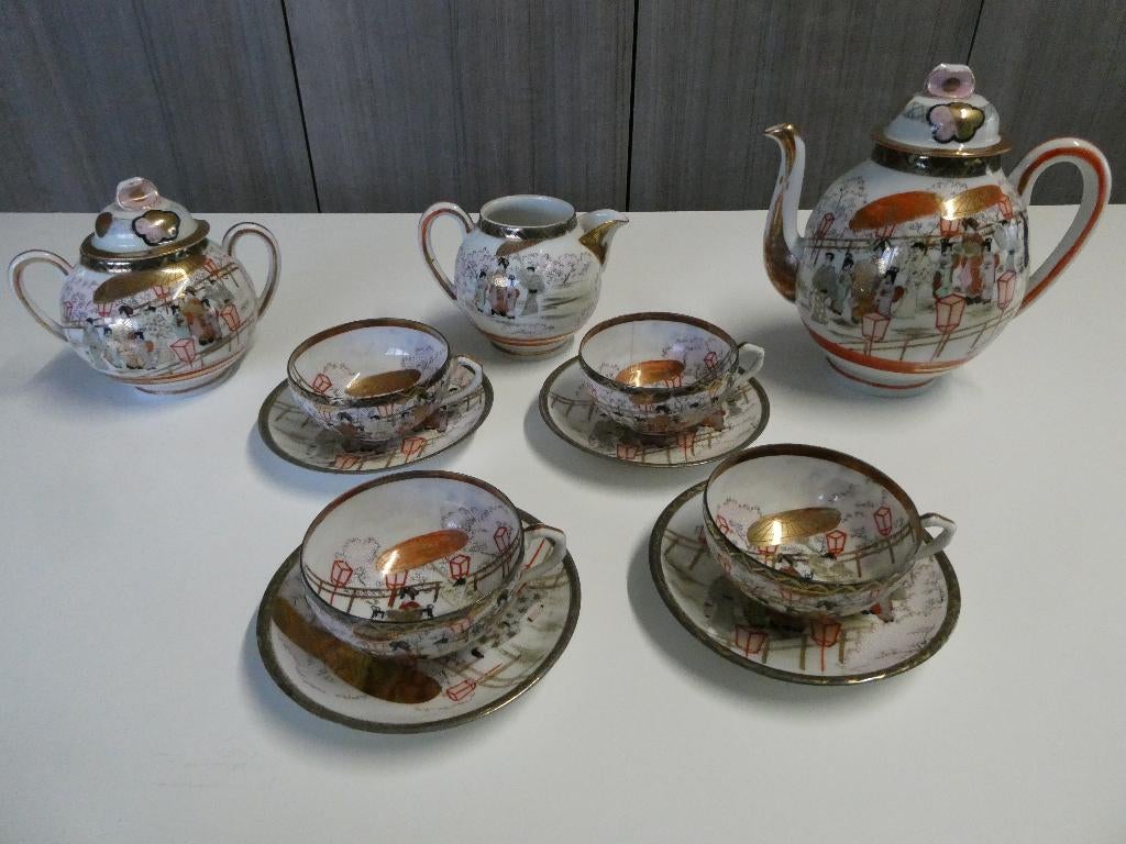 Service à thé en forme de coquille d'œuf en porcelaine japon, Antiquités & Art, Antiquités | Porcelaine, Enlèvement