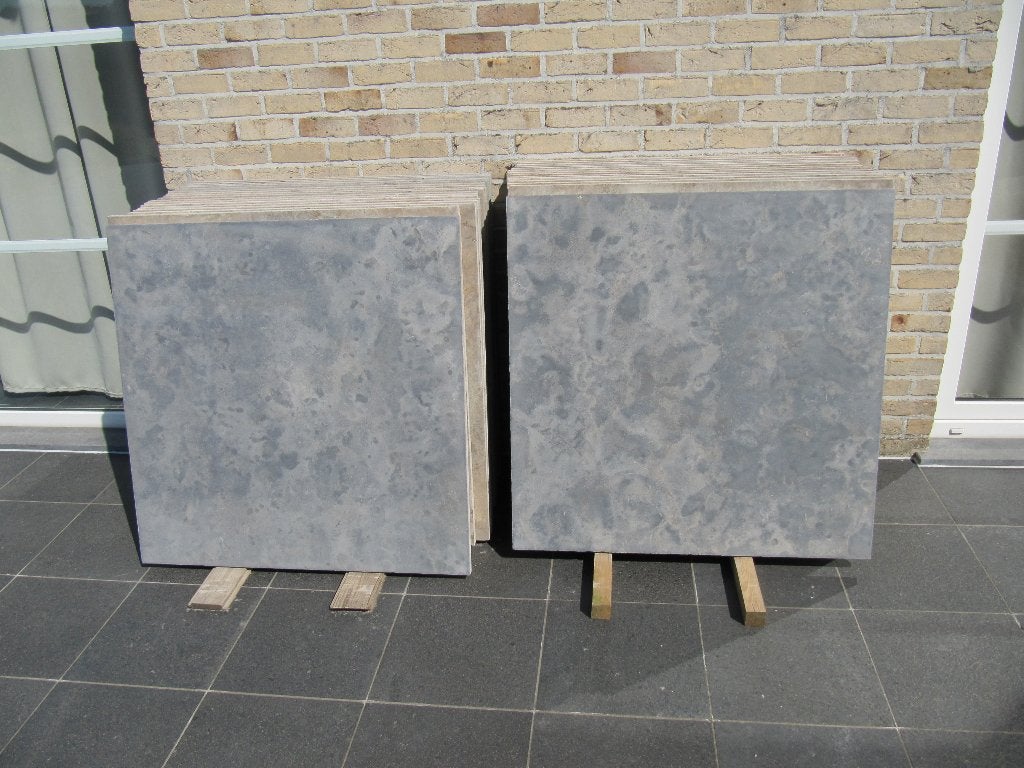 Natuursteen tegels 1m x 1m x 3cm  72m2, Tuin en Terras, Tegels en Klinkers, Ophalen, Zo goed als nieuw, Terrastegels, Natuursteen