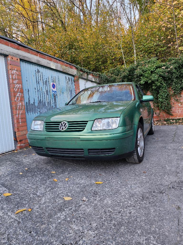 Volkswagen, Auto's, Volkswagen, Particulier, Bora, Elektrische ramen, Benzine, Euro 4, Berline, 4 deurs, Handgeschakeld, Ophalen