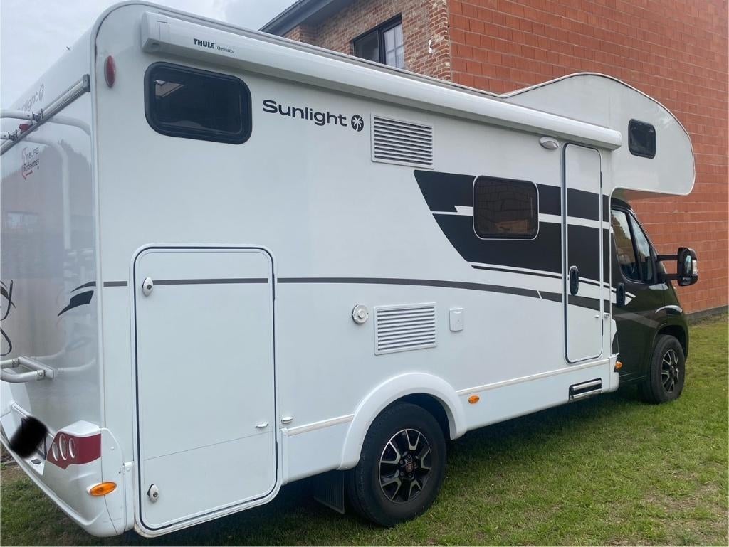 Mobilhome Sunlight A68 - 2.2 met 140PK - BJ '22 - BTW wagen, Caravans en Kamperen, Ringverwarming, Fiat, Luifel, Koelkast