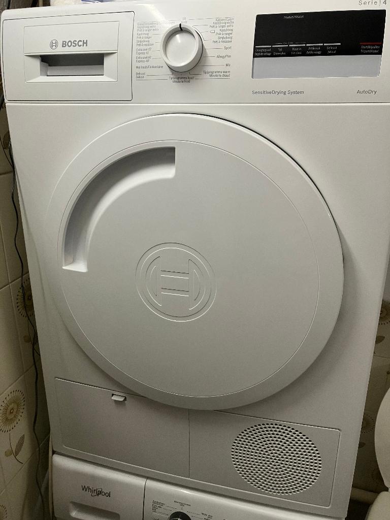 Séchoir / sèche-linge Bosh Série 4, Electroménager, Sèche-linge, Utilisé, À condensation, Chargeur frontal, Enlèvement