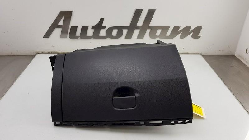 COMPARTIMENT A GANTS Renault Clio III (BR / CR), Autos : Pièces & Accessoires, Tableau de bord & Interrupteurs, Renault, Utilisé
