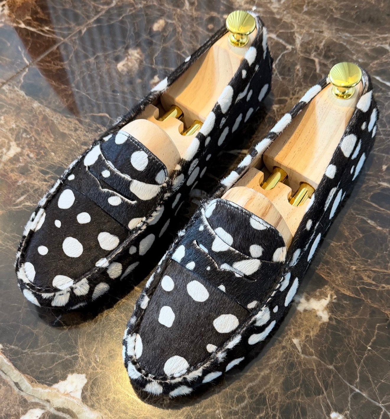 Chaussures de conduite Tod's Gommino Loafers taille 38,5, Vêtements | Femmes, Chaussures, Enlèvement ou Envoi, Comme neuf, Noir