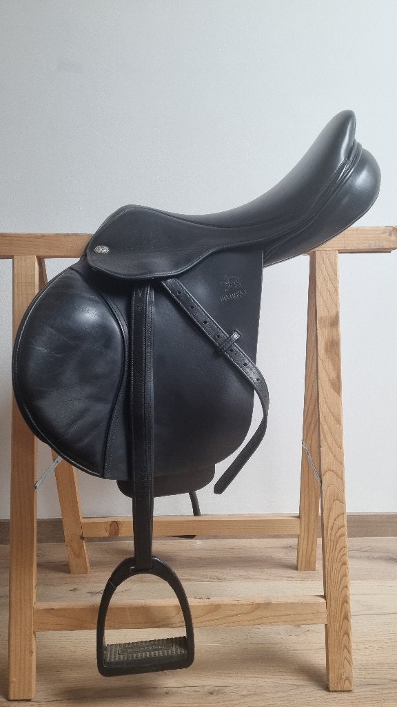 Selle d'obstacle Fairfax Classic Jump, Animaux & Accessoires, Obstacle, L (17.5 pouces), Enlèvement, Utilisé