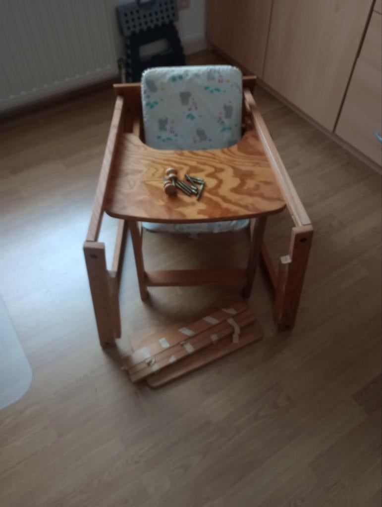 Vintage Kinder eetstoel met tafeltje, Ophalen, Gebruikt