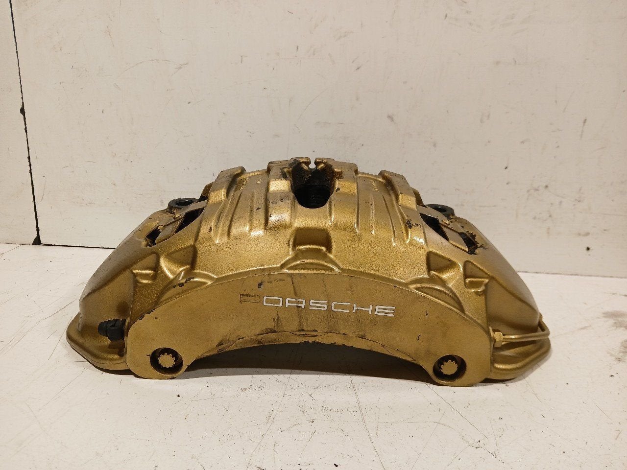 Remklauw links voor Porsche Cayenne, Onderdelen@venauto.nl, Van der Ven Autorecycling B.V., Gebruikt, Ettenseweg 76, 4706 PB Roosendaal, The Netherlands