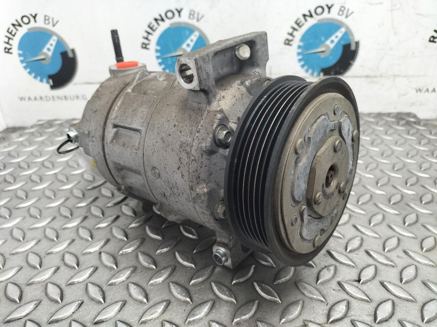 FORD FOCUS AIRCO COMPRESSOR / AIRCOPOMP JD8B19D629BA 2018, Ophalen of Verzenden, Gebruikt, ARN erkend