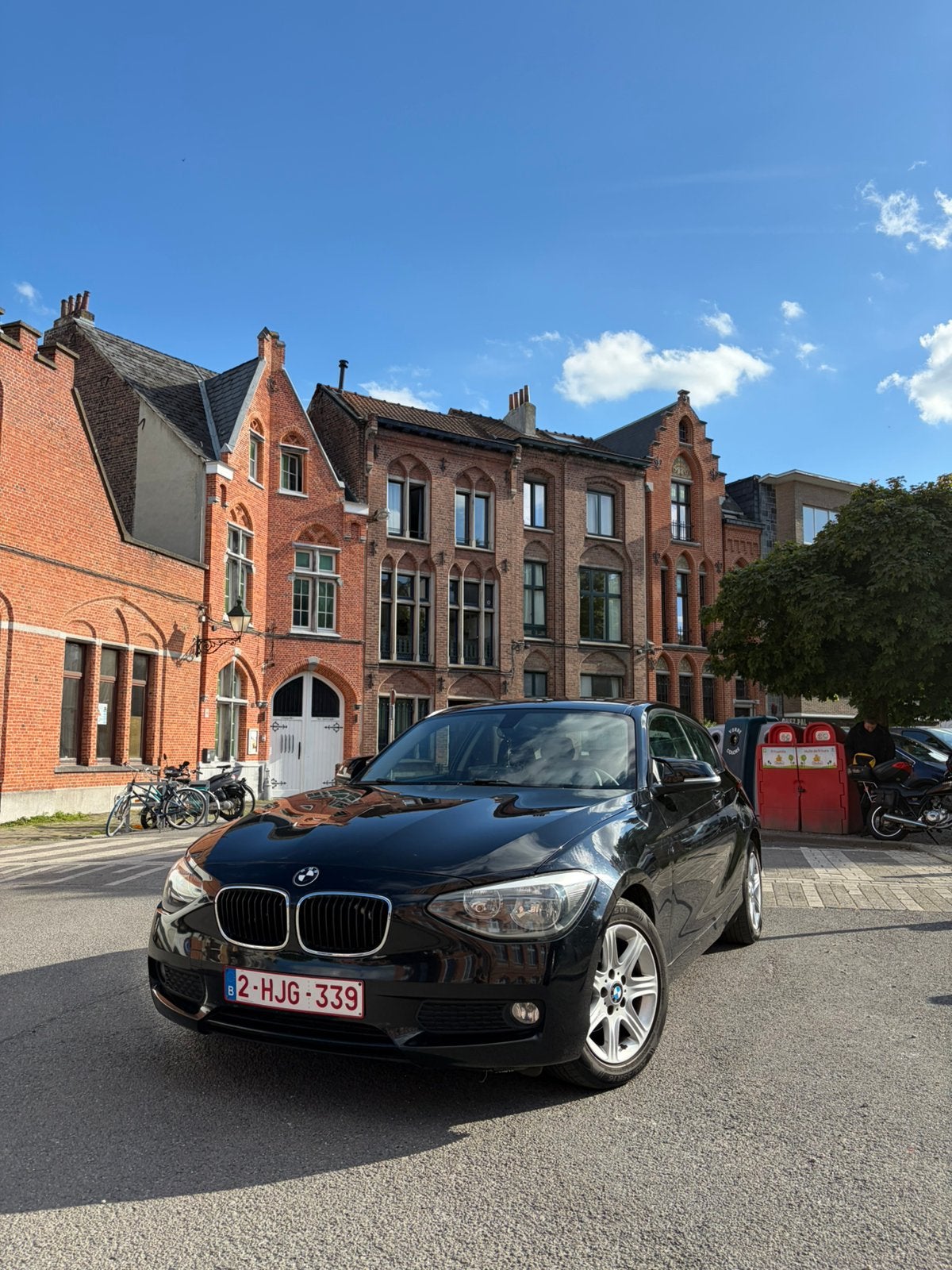 BMW Série 1| CarPlay | Chaîne remplacée | CT OK | 214.000 km, Autos, BMW, Achat, Entreprise, Boîte manuelle, Apple Carplay