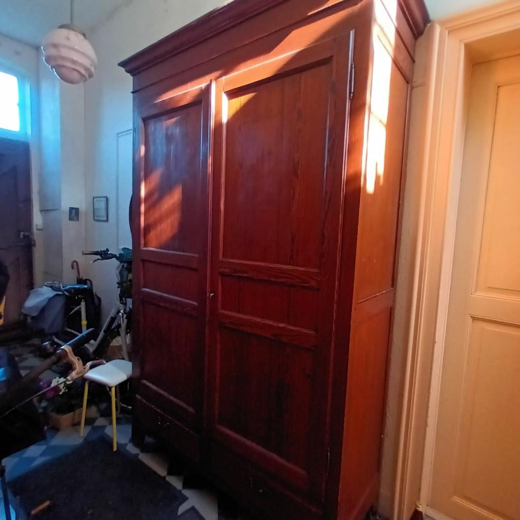 Stevige mooie, houten kast, Huis en Inrichting, Kasten | Kleerkasten, Ophalen