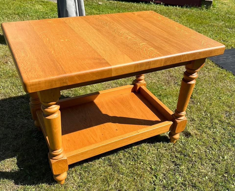 Te koop salon tafeltje, Ophalen