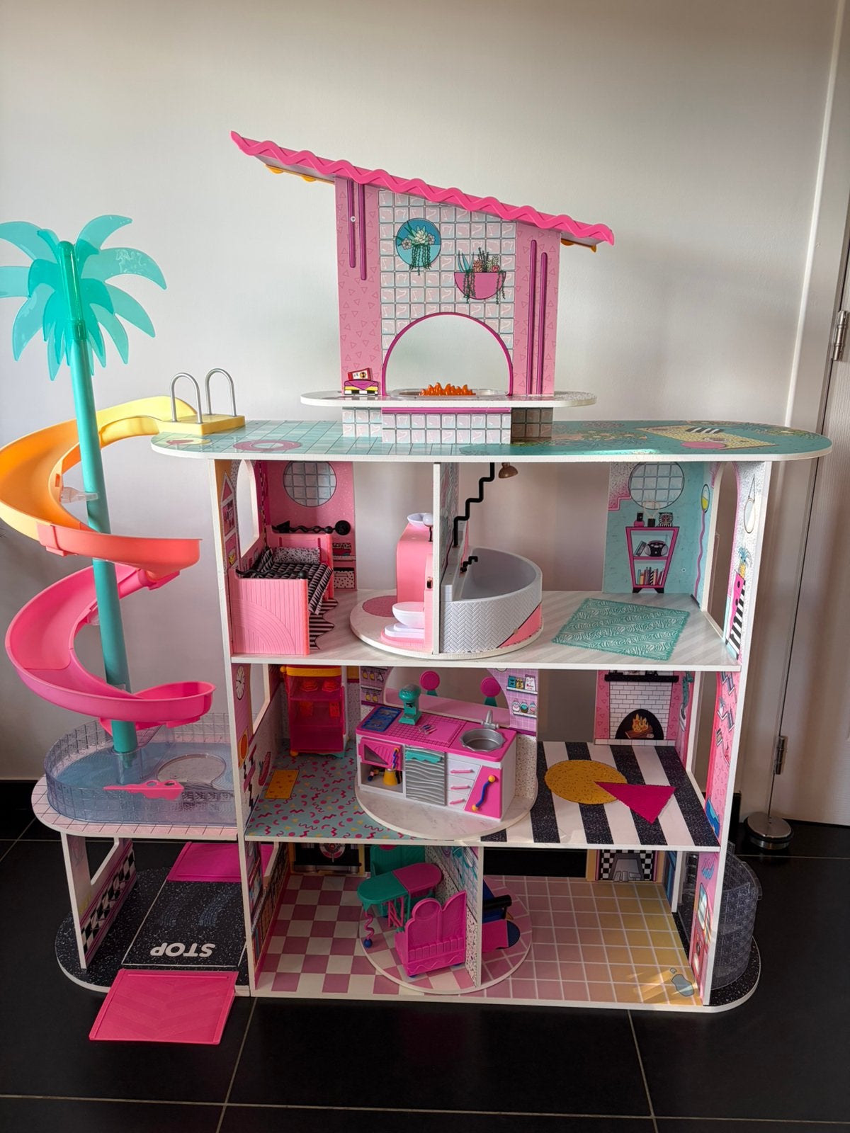 Lol Surprise Fashion Show house, Ophalen, Zo goed als nieuw, Accessoires