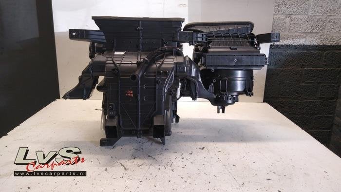 Boîtier chauffage d'un Kia Stonic, Kia, -, 3 mois de garantie, Utilisé