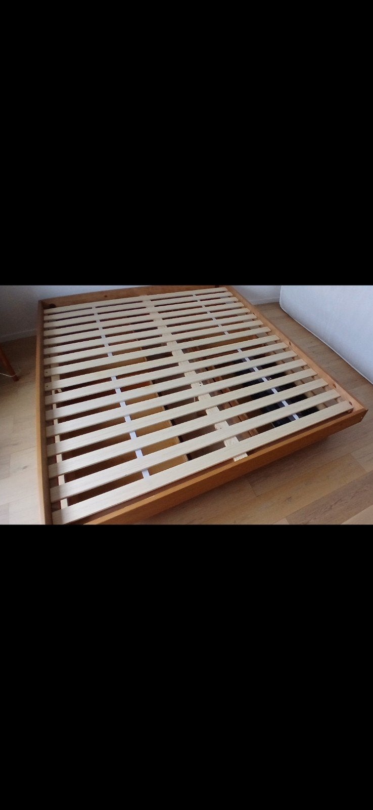 Meiko Eikengebeitst Bed met opberglades.  (1.60 x  2 m), Ophalen
