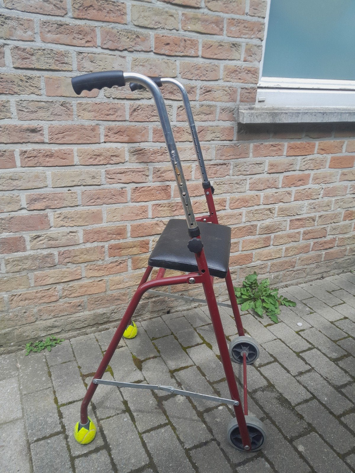 Déambulateur, Ophalen