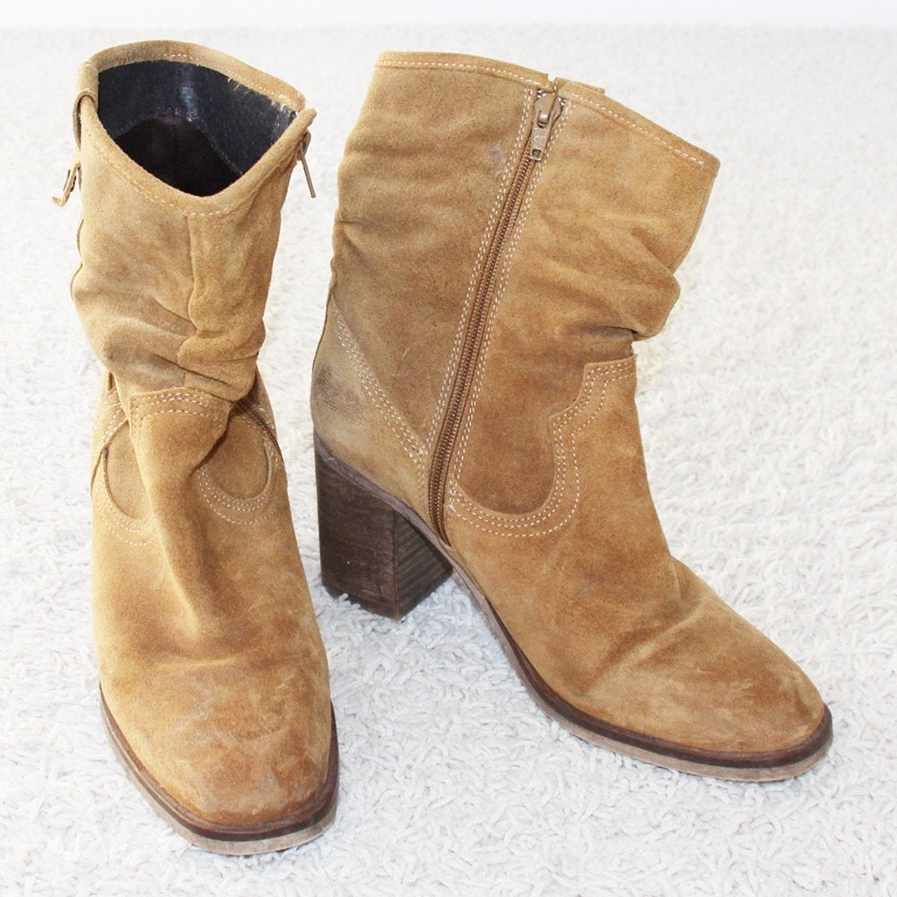Mooie Suede Vintage Laarsjes 2 (Maat 39) € 40,-, Bruin, Lage of Enkellaarzen, Zo goed als nieuw, Vintage .