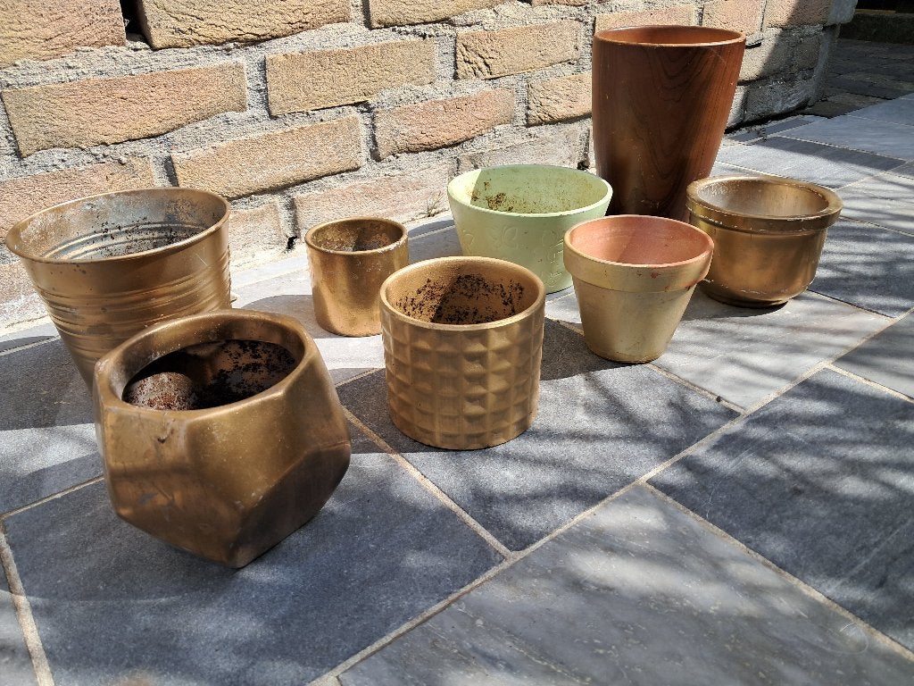 GRATIS lot goud kleurige bloempotten, Tuin en Terras, Bloempotten, Ophalen, Gebruikt